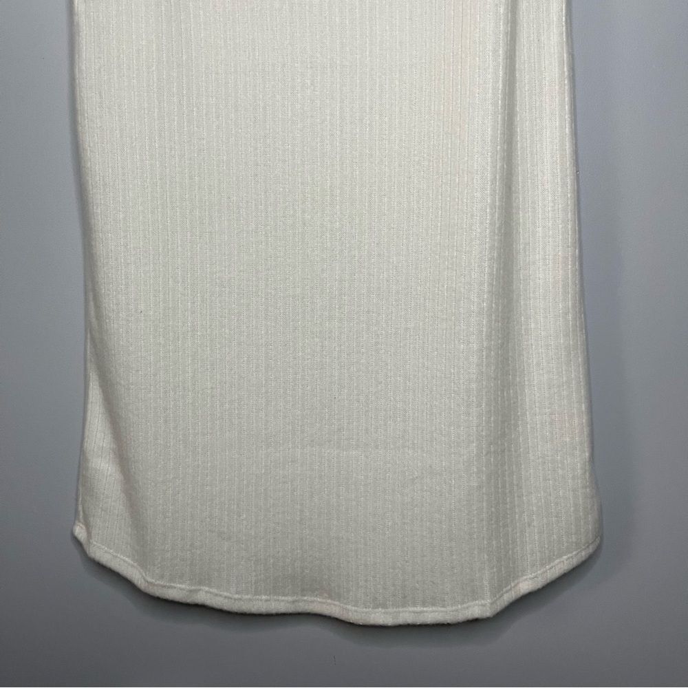 Urban Outfitters Silence + Noise Cookie Cozy Off The Shoulder Midi Dress L NWT - Picture 6 of 16